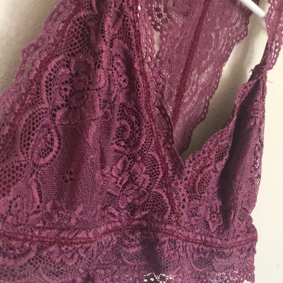 Maroon bralette - Picture 2 of 4